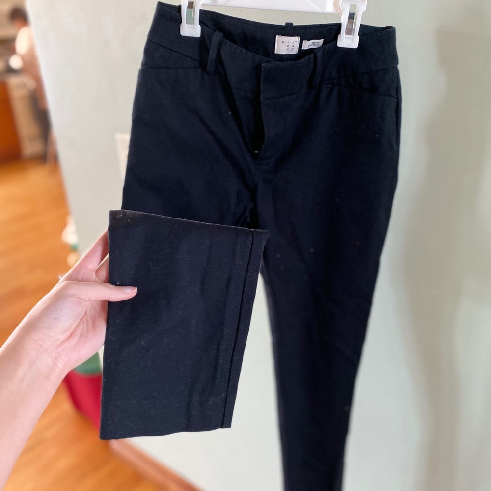 A New Day. Ankle Crop Dress pants size 2